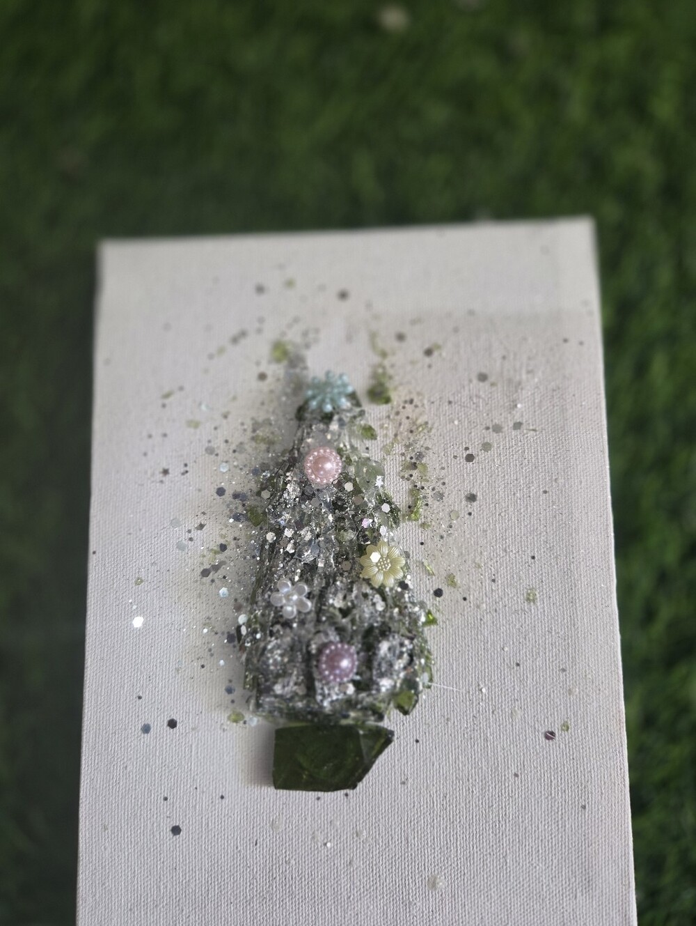 Handmade Green and Silver crushed glass Sparkle Tree Wall Art 6x8
